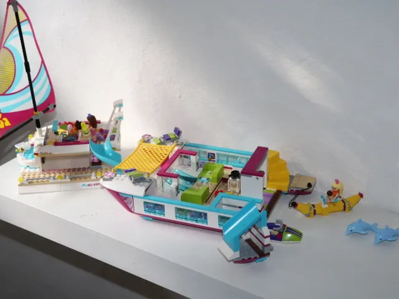 Billede 7 - LEGO Friends 41317. Solskinskatamaran
