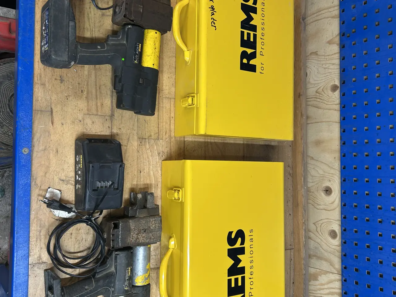 Billede 1 - Rems Akku Press 