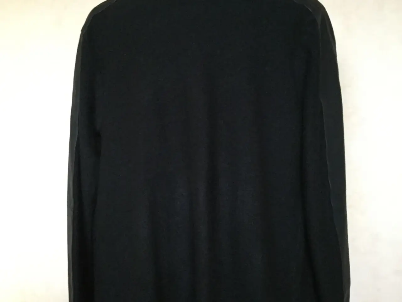Billede 2 - Ny Cardigan / Jakke. IMITZ str. 38
