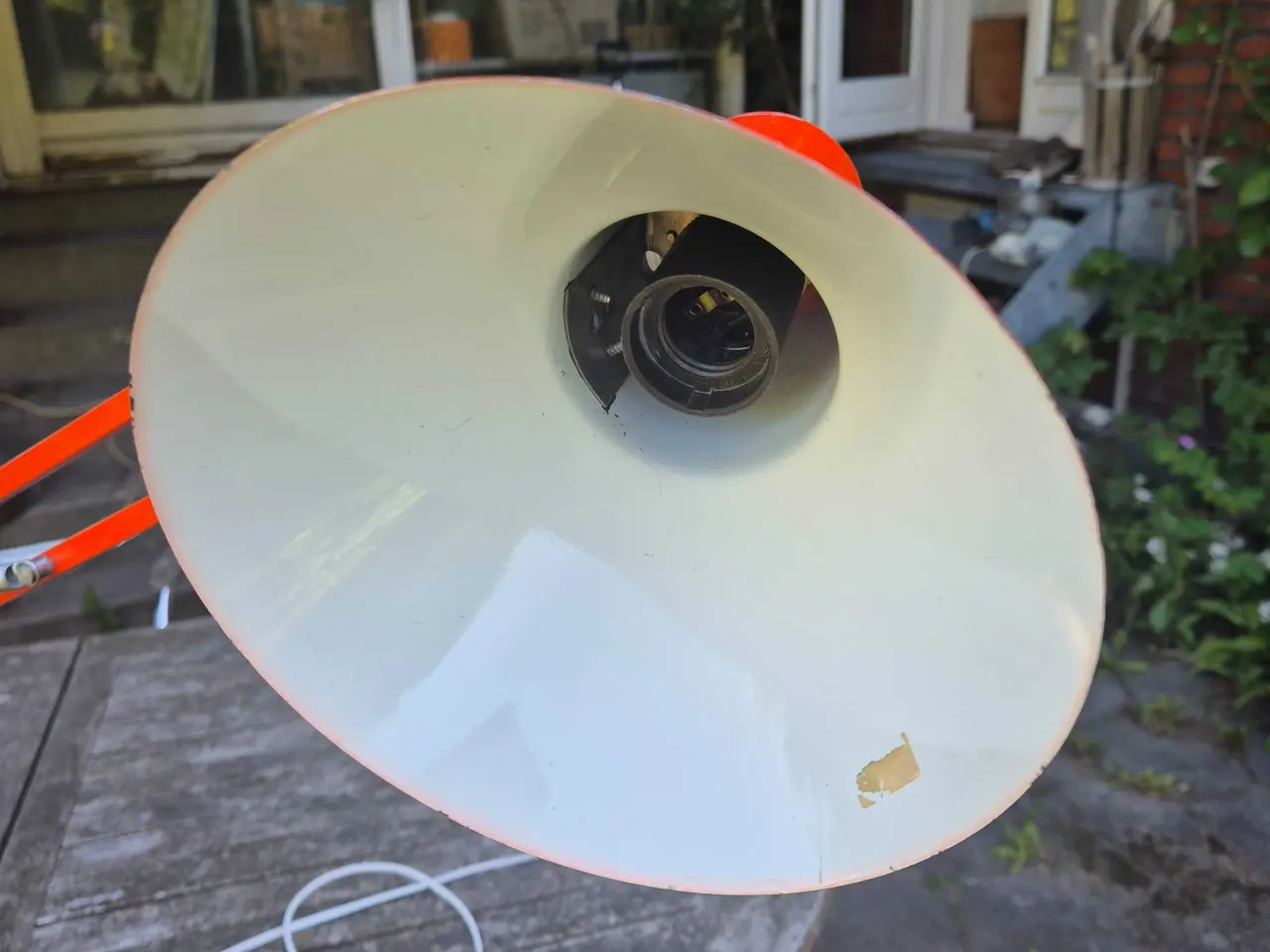Billede 7 - Flot orangerød arkitektlampe i dansk design
