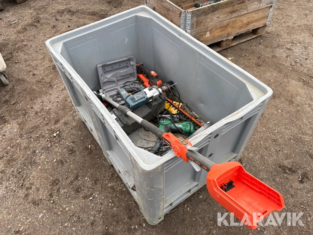 Billede 7 - Blandet parti elværktøj Black+Decker / Bosch / Redback / Hitachi / Power Craft – 11 dele i alt