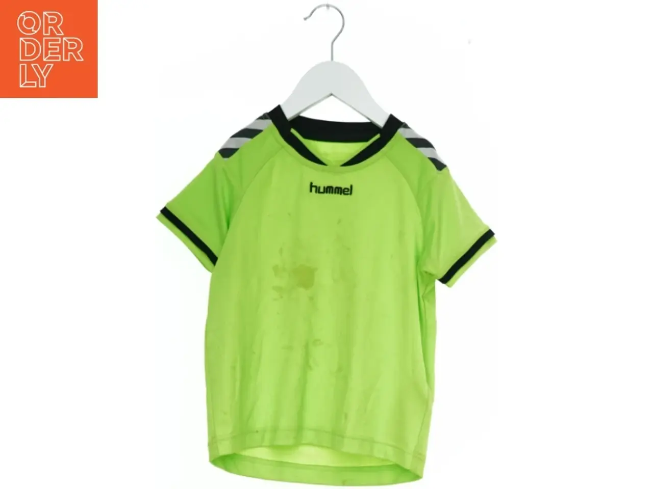 Billede 1 - Hummel T-shirt fra Hummel (str. 104)