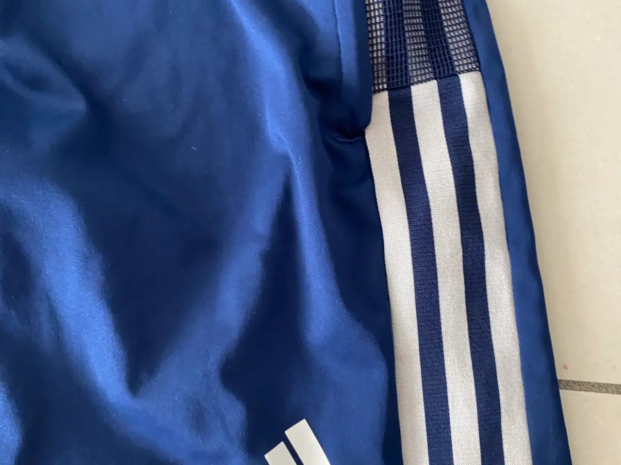 Billede 3 - Adidas shorts str S