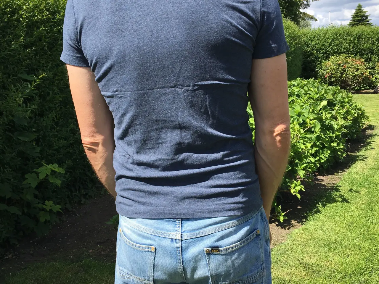 Billede 2 - Blålig tshirt HM str. M