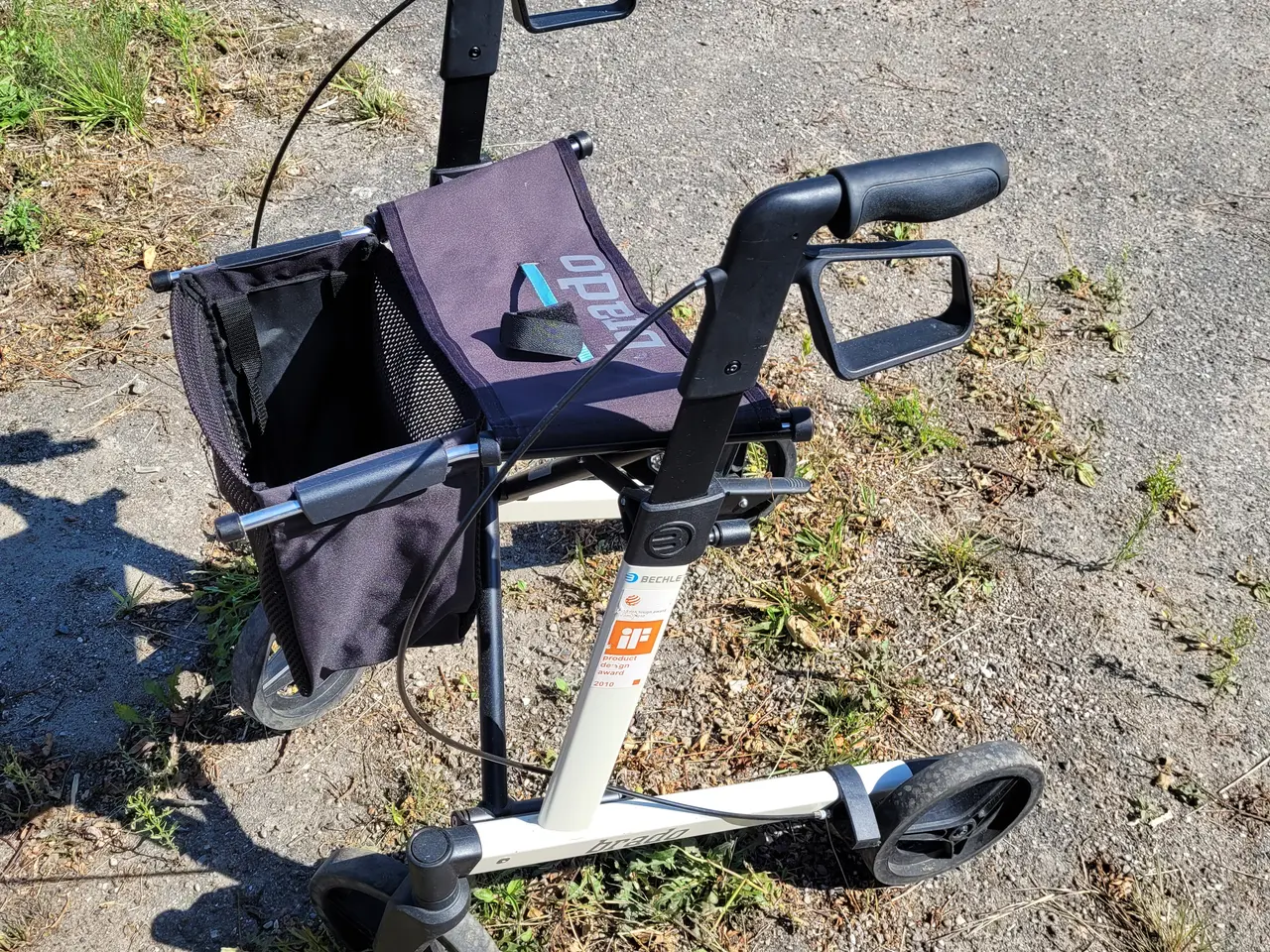 Billede 2 - Letvægtsrollator