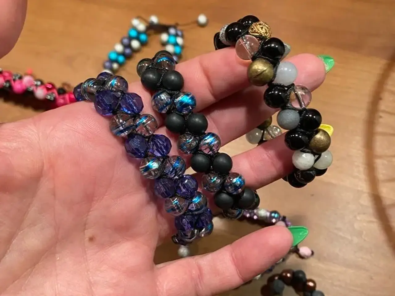 Billede 6 - Nye knyttede armbånd