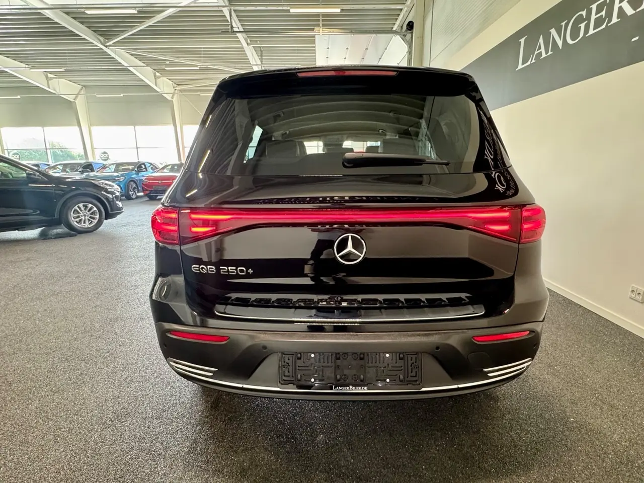 Billede 4 - Mercedes EQB250+  7prs
