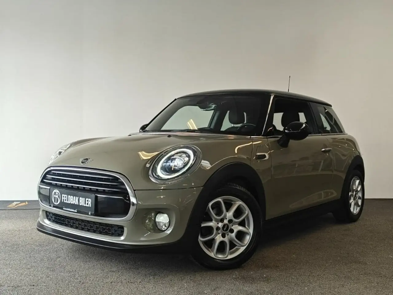 Billede 1 - MINI Cooper 1,5 Essential aut.