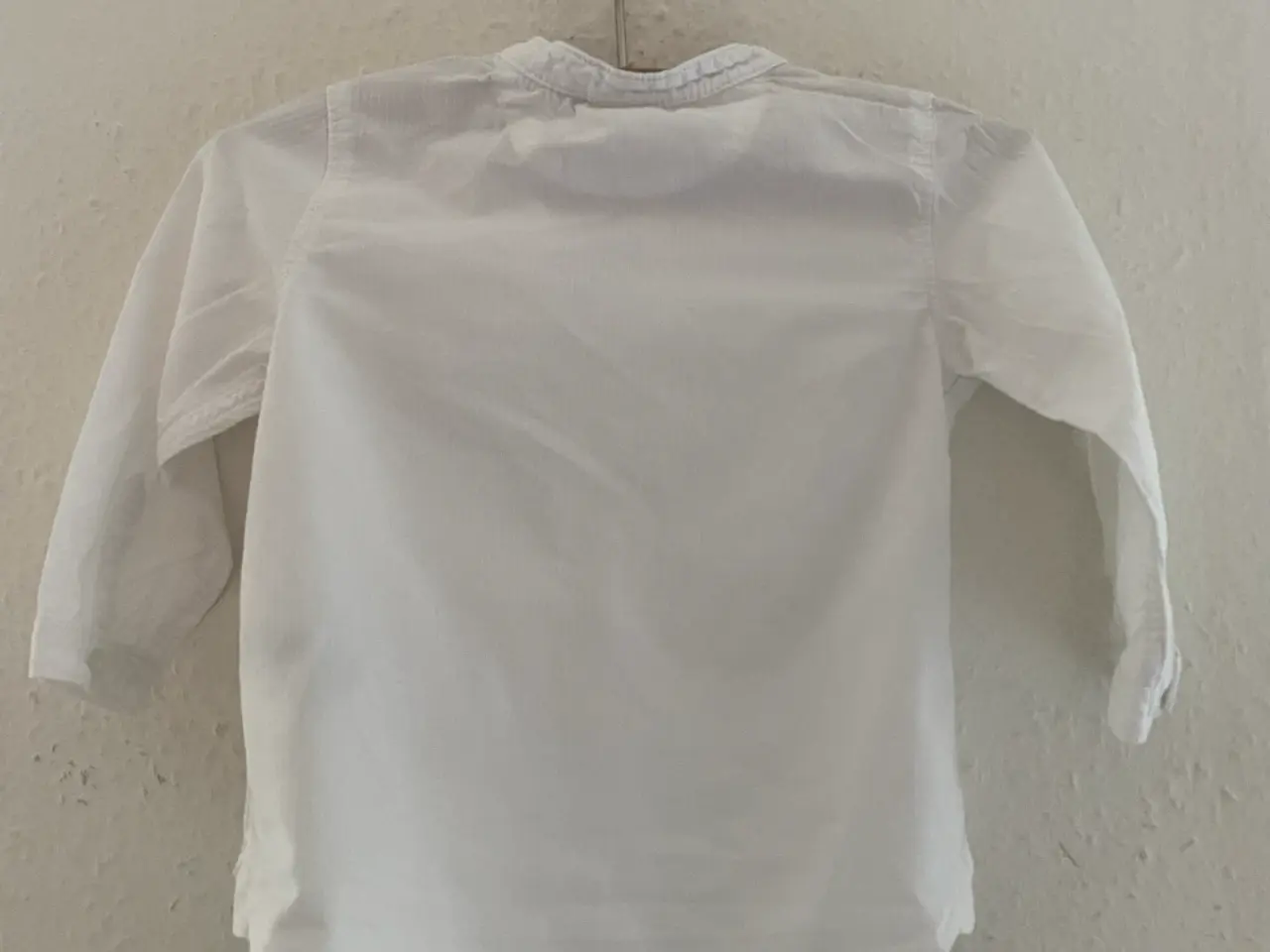 Billede 2 - H&m skjorte 74