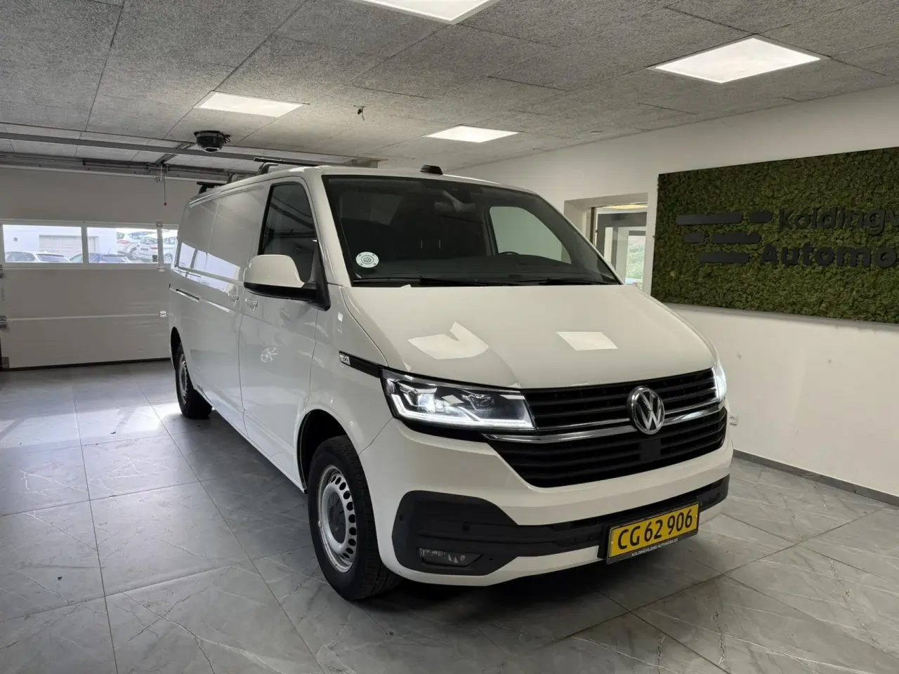 Billede 1 - VW Transporter Lang 2,0 TDI BMT DSG 150HK Van 7g Aut.