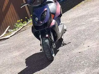 Aprilia SR50 