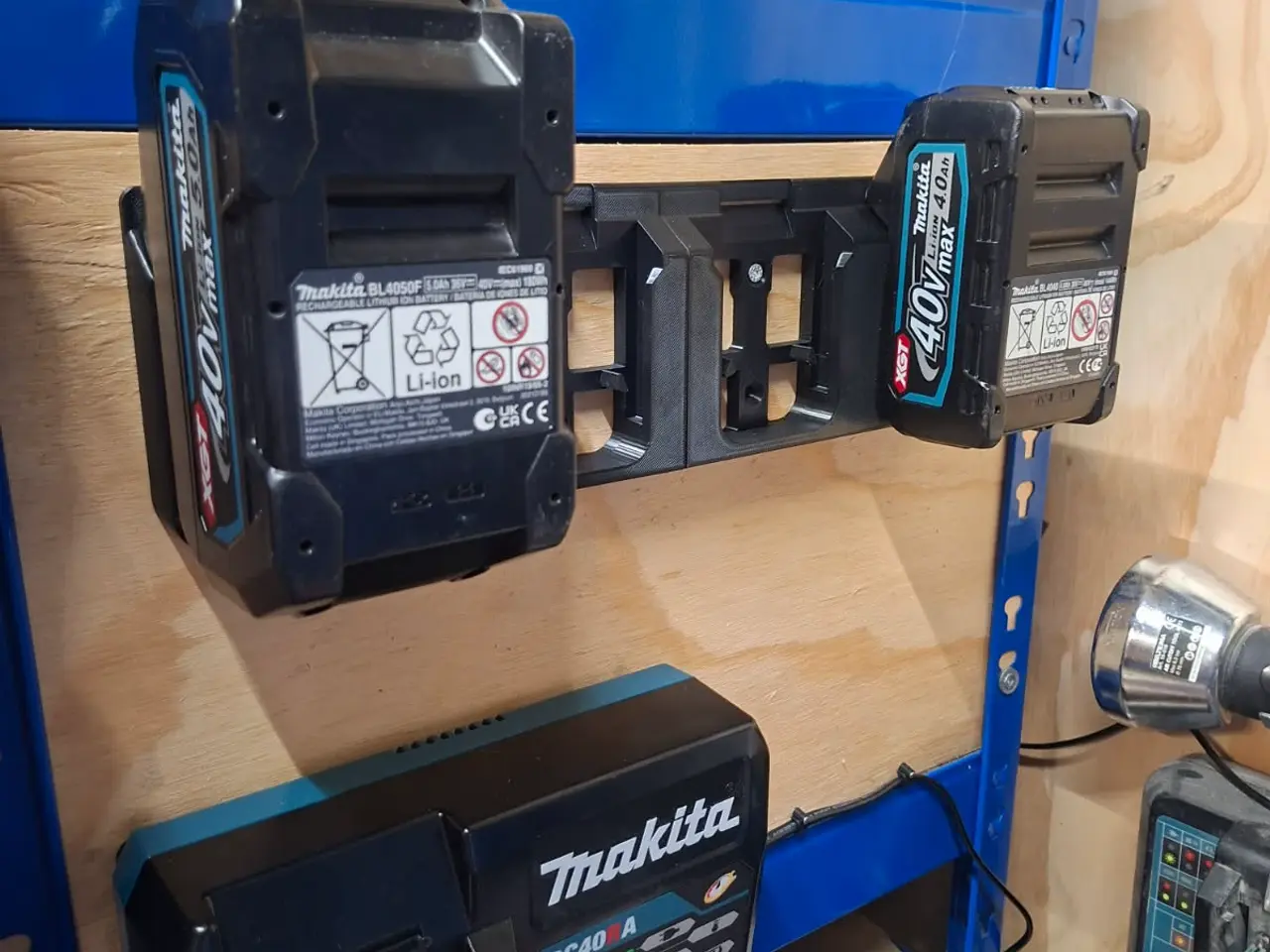 Billede 3 - Makita 40V XGT Batteriholder 4-i-1 | Holder til 4
