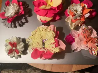 Flotte hårspænder med blomster