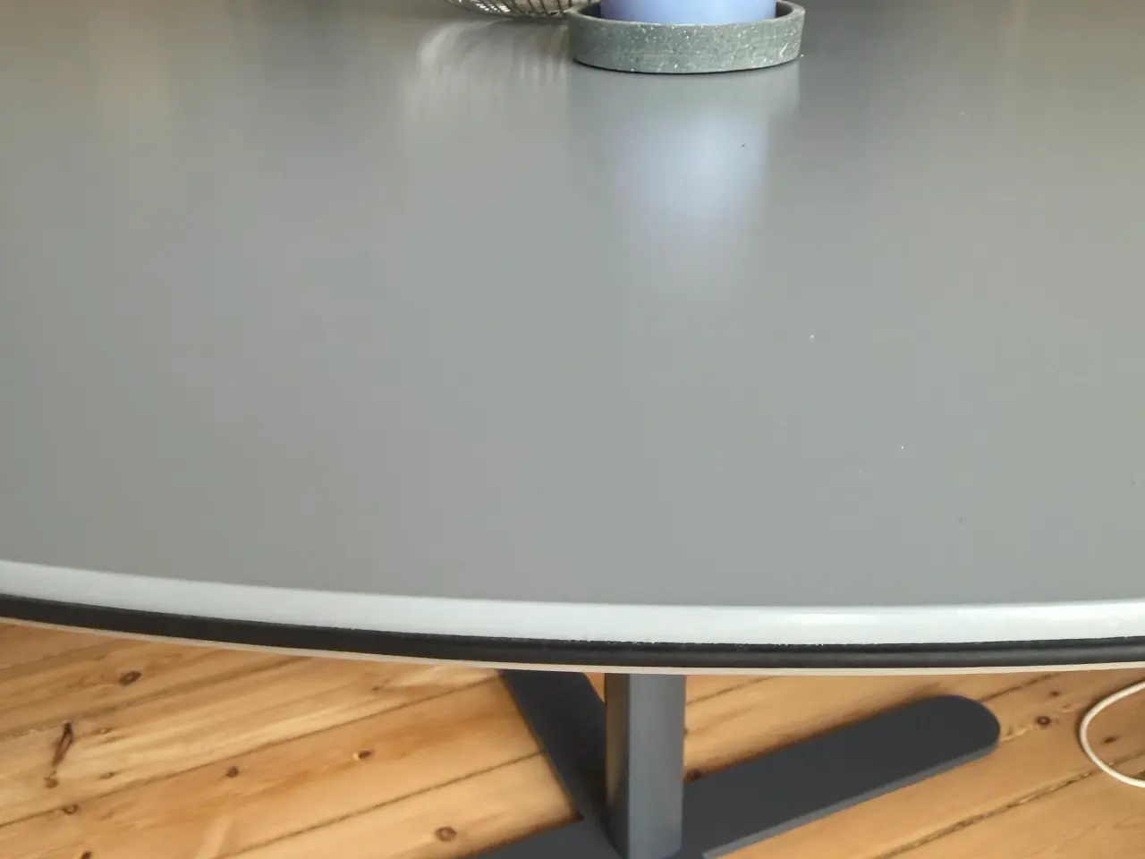 Billede 4 - MONTANA SPISEBORD