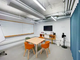 Døgnadgang til designerkontorer til 4 personer