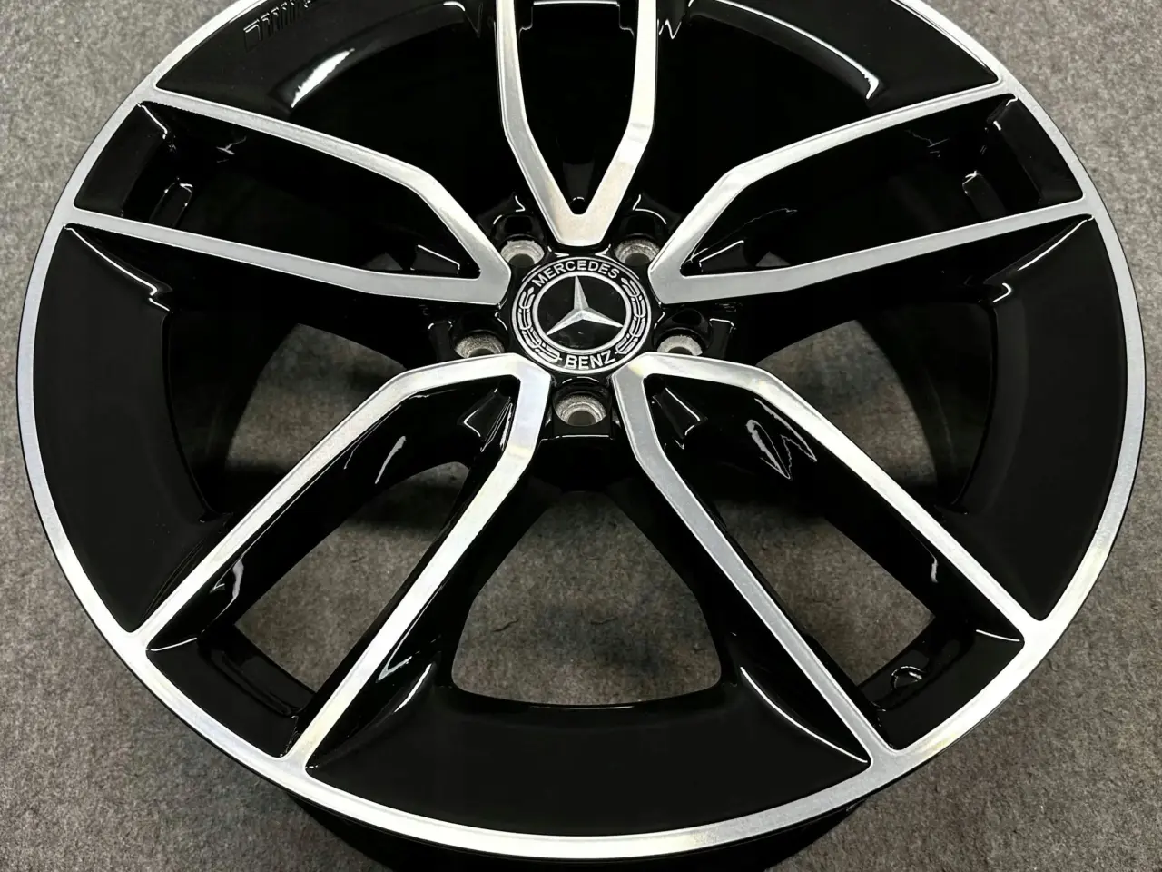 Billede 2 - ALUFÆLGE MERCEDES E KLASSE AMG E43 E53 213 W213 S2