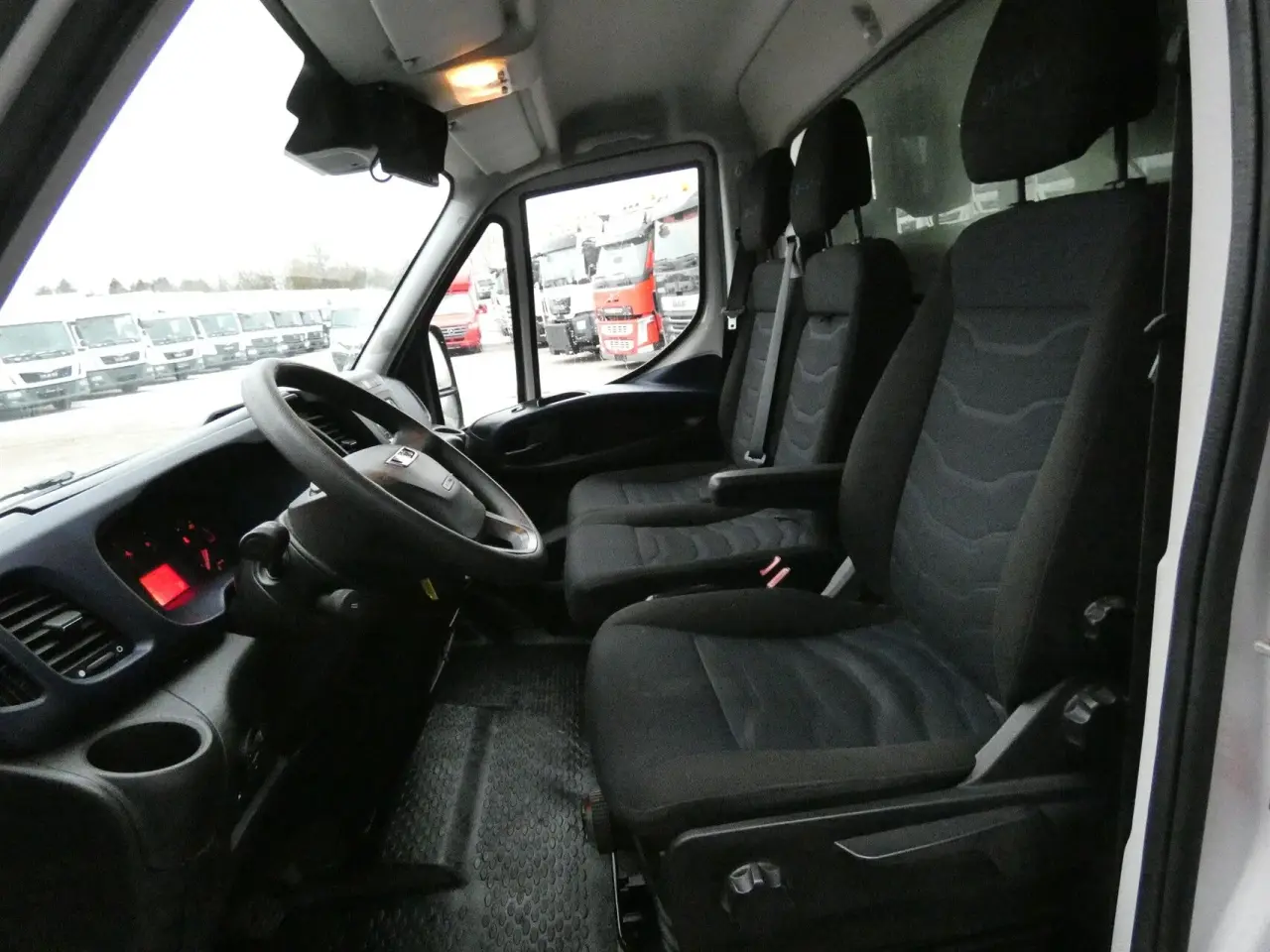 Billede 10 - Iveco Daily 35S16 4100mm 2,3 D 156HK Ladv./Chas. 8g Aut.