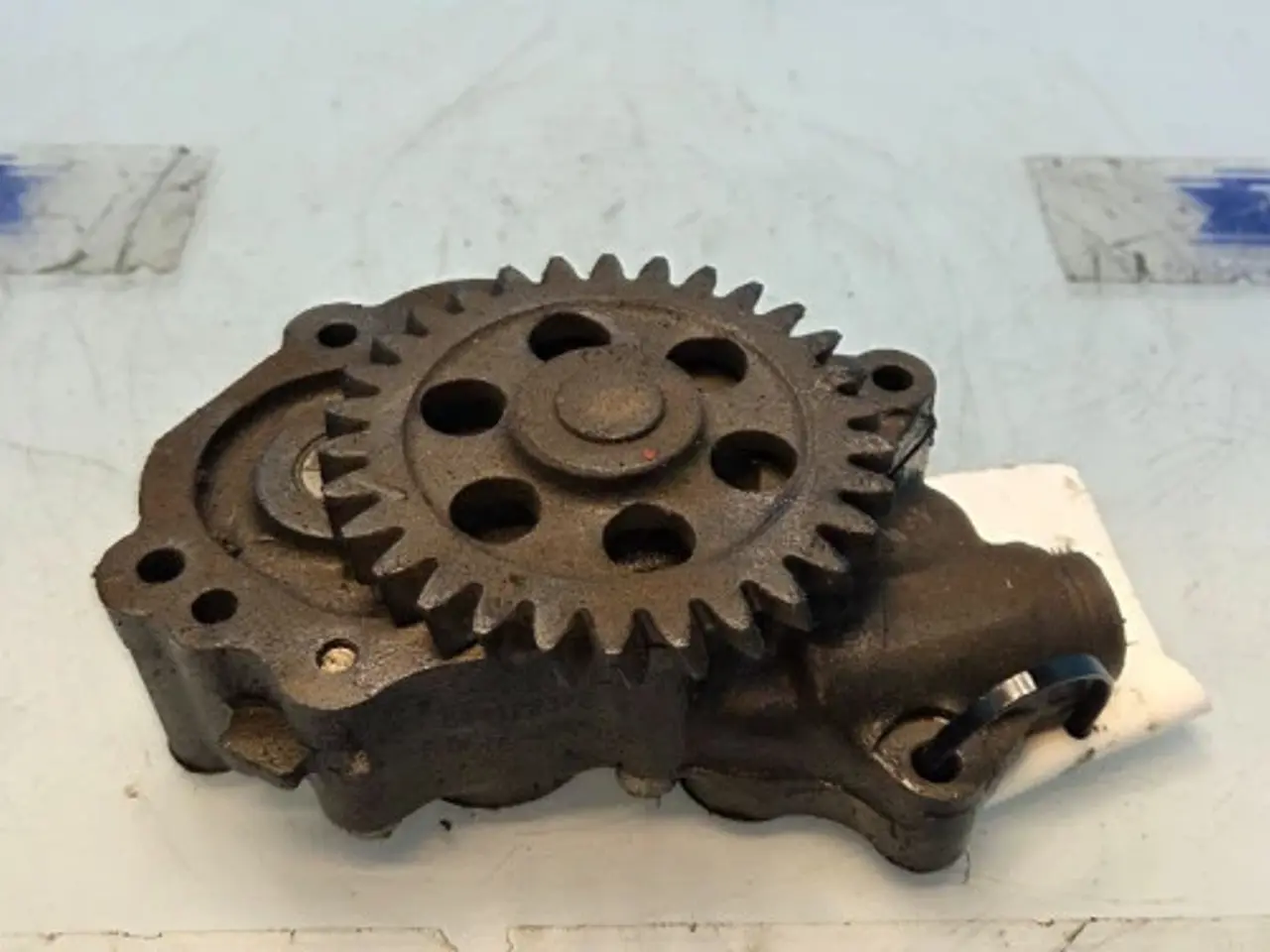 Billede 2 - Iveco Cursor 13 Oliepumpe 99452340