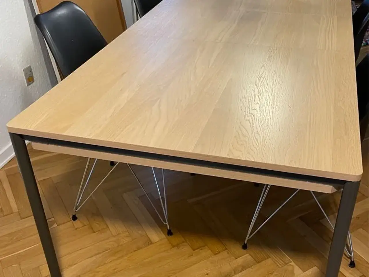 Billede 1 - Woud egetræ spisebord