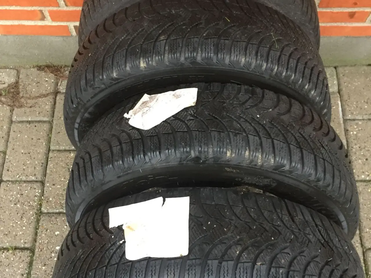 Billede 1 - 4 stk vinterdæk str 205/55/16 michelin