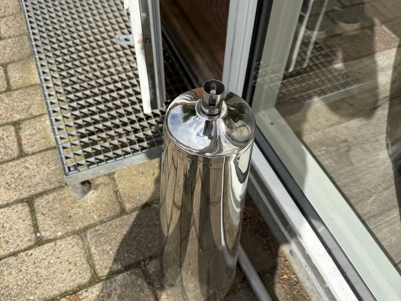 Billede 1 - Jeg sælger denne flotte havefakkel i rustfrit stål