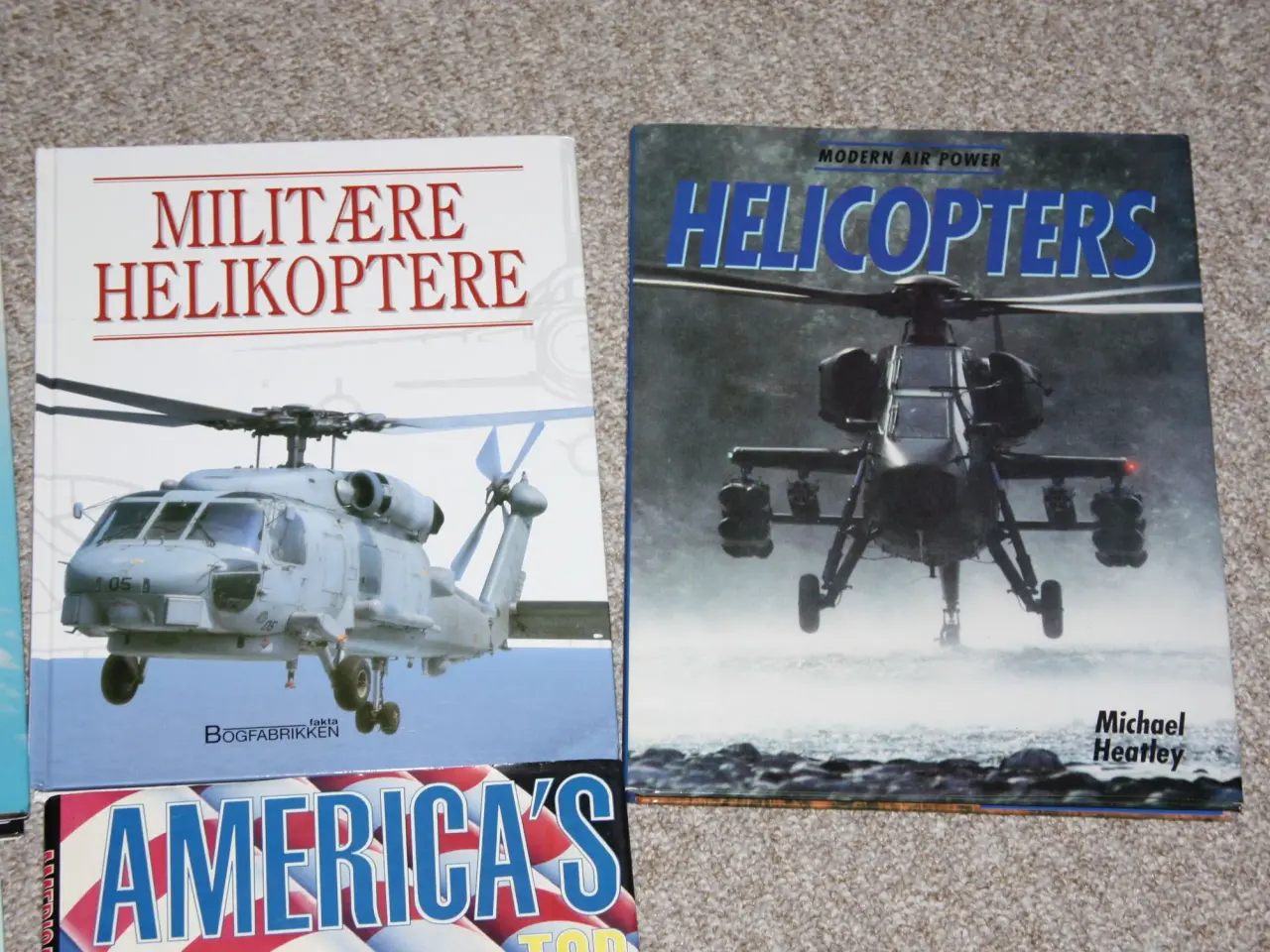 Billede 3 - Militære helikoptere af Octavi Diez