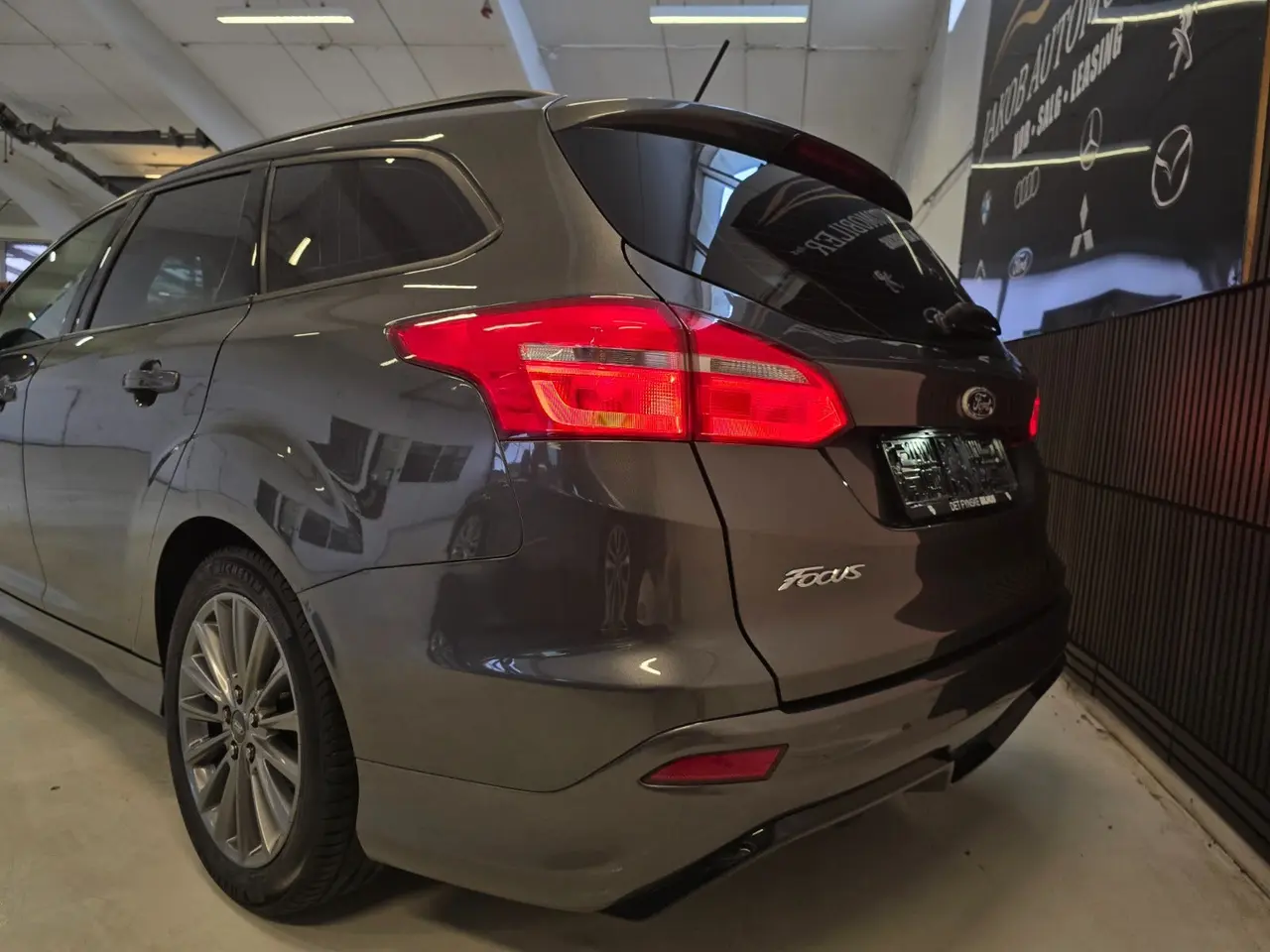 Billede 3 - Ford Focus 1,5 TDCi 120 ST-Line stc. aut.