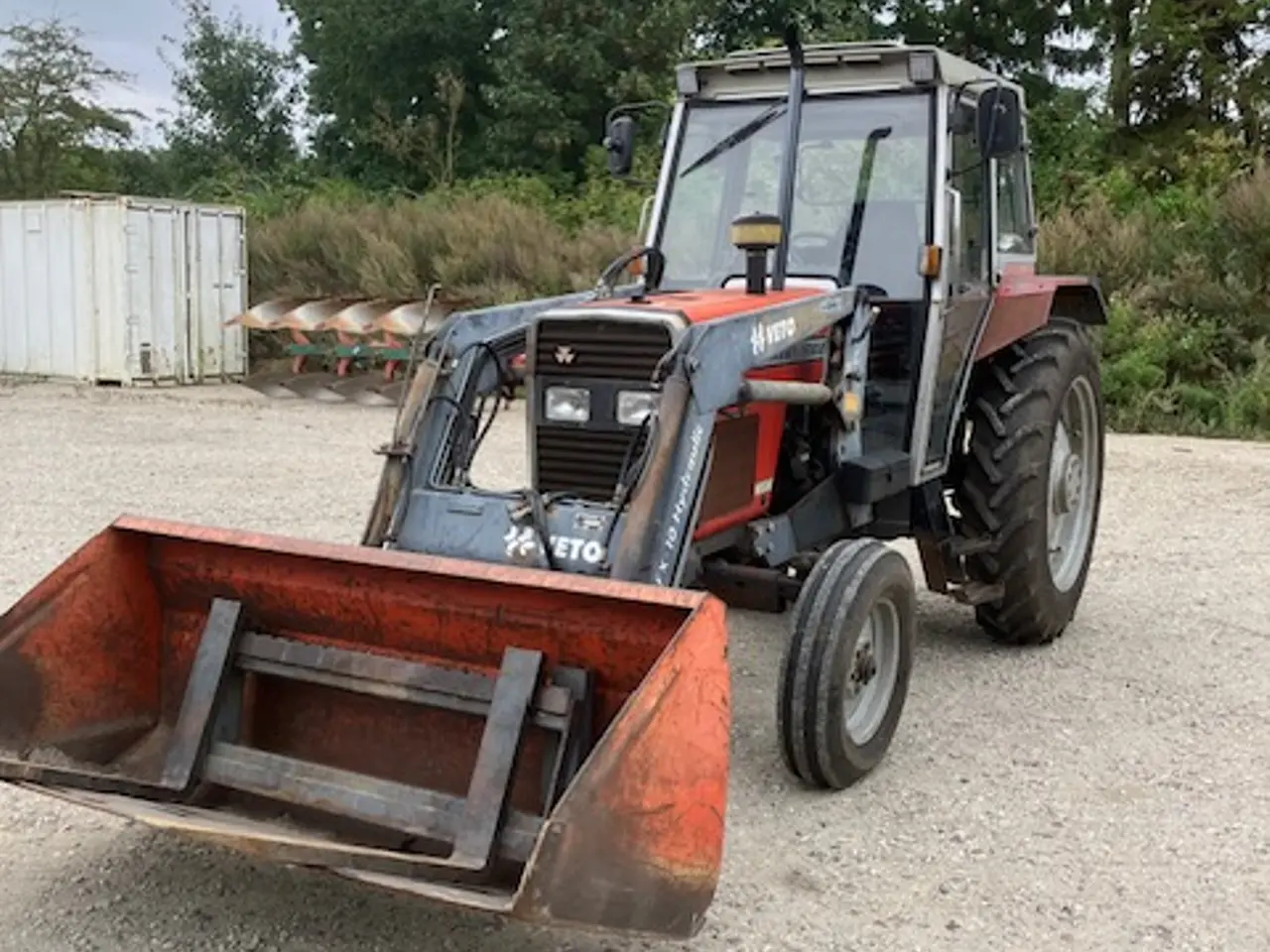 Billede 1 - Massey Ferguson 375 med Veto frontlæsser