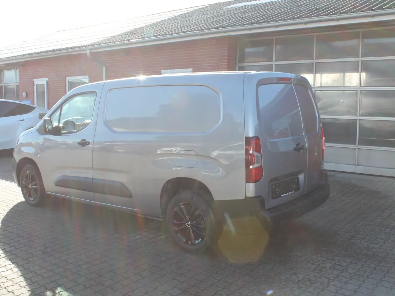 Billede 4 - Peugeot Partner 1,5 BlueHDi 100 L2V2 Plus Van