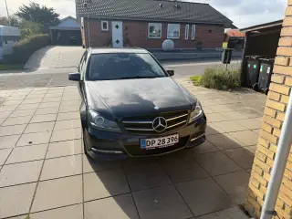 Flot serviceret Mercedes 180 