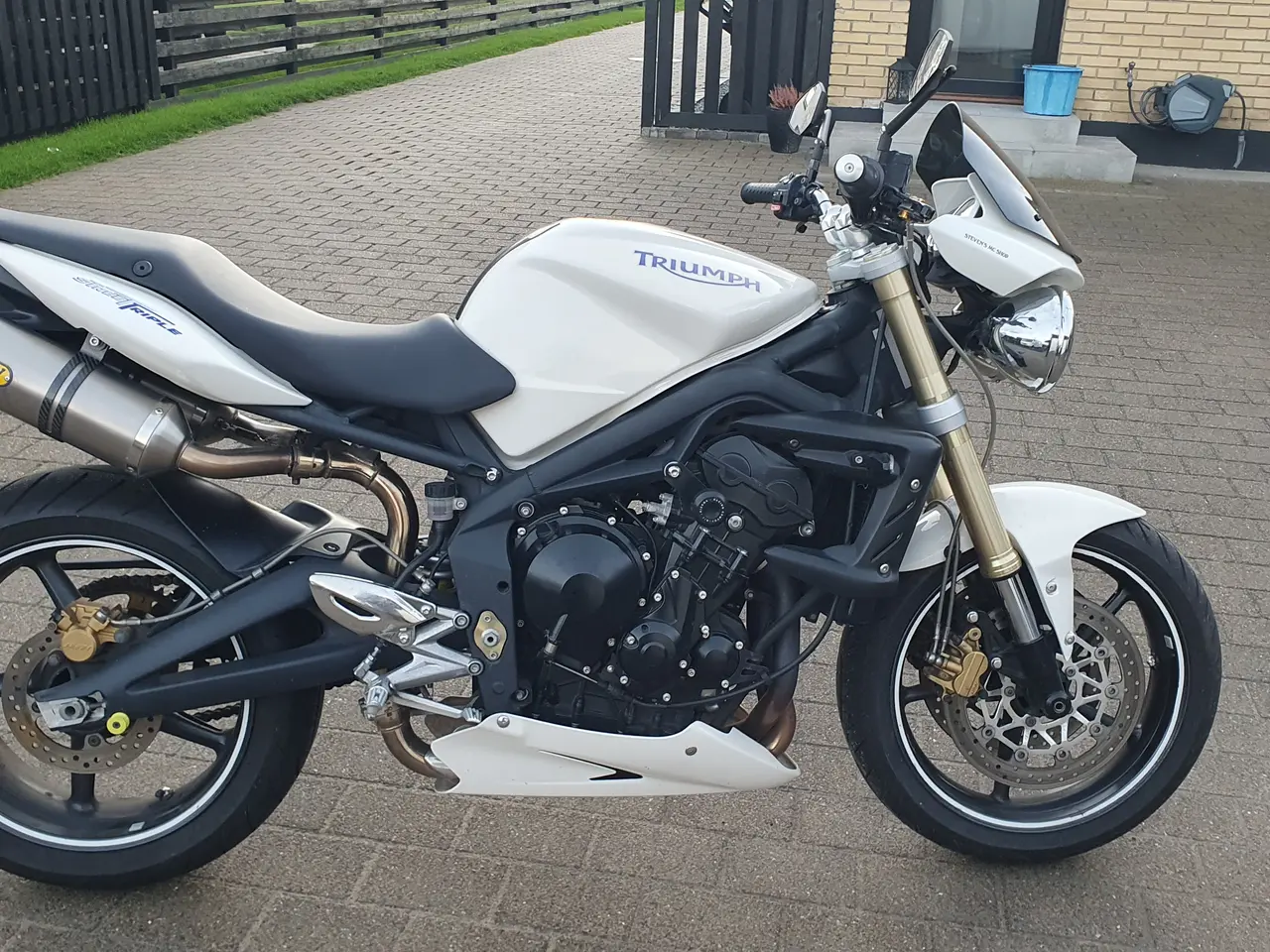 Billede 2 - Triumph street triple 