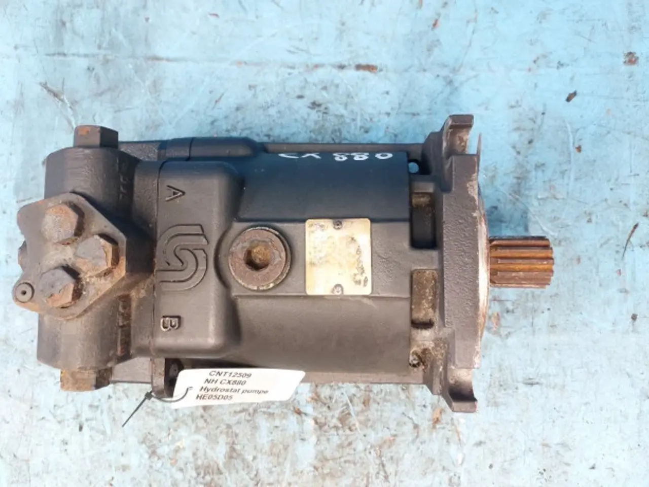 Billede 13 - New Holland CX8090 Hydrostat motor 84819681