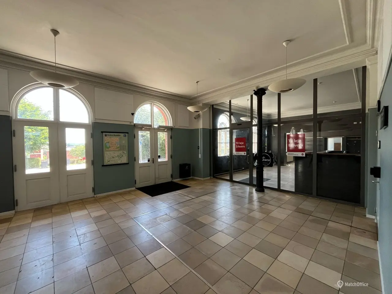 Billede 2 - Lejemål på Hobro Station – ideel til café