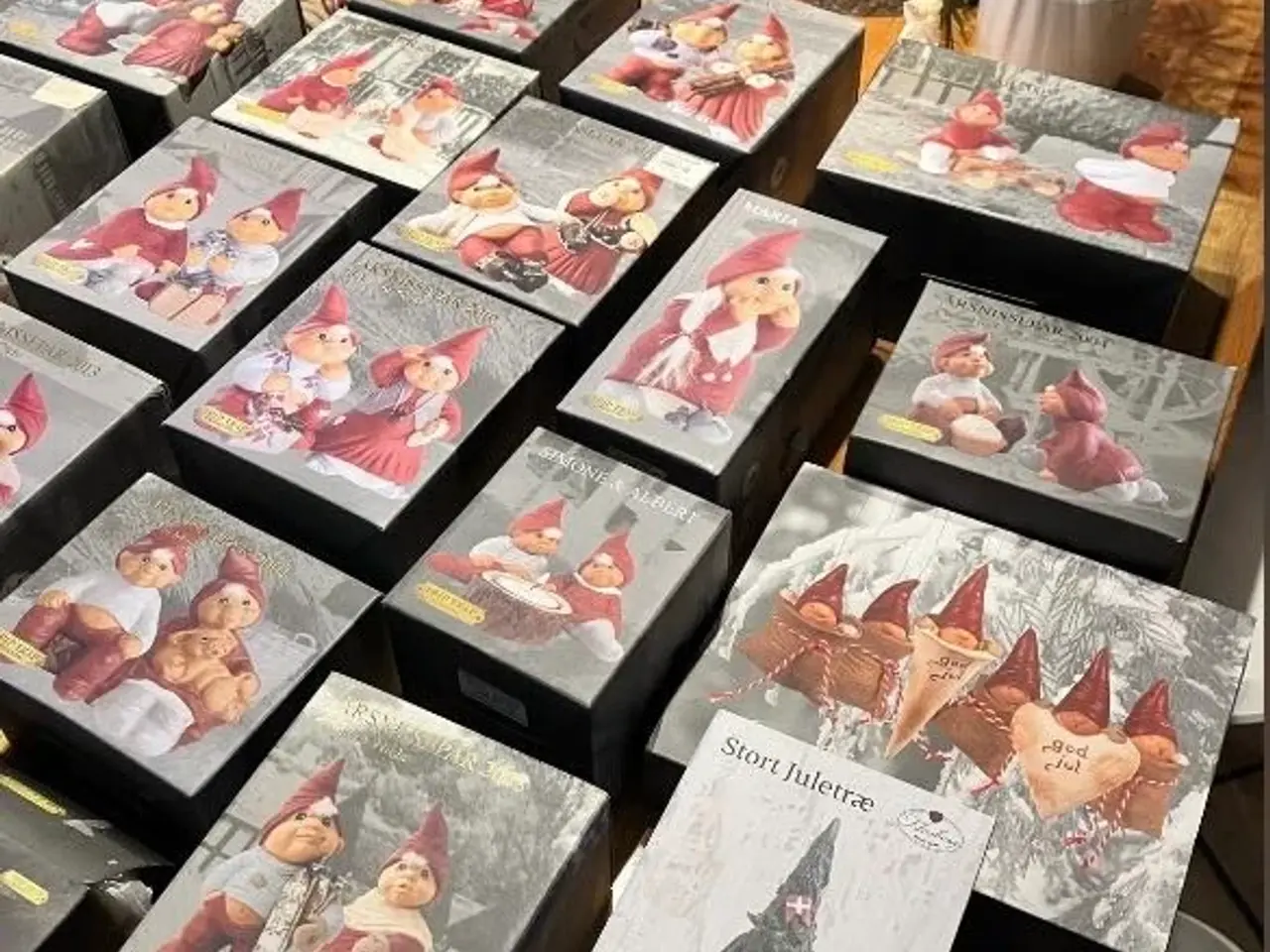 Billede 2 - Årsnisser