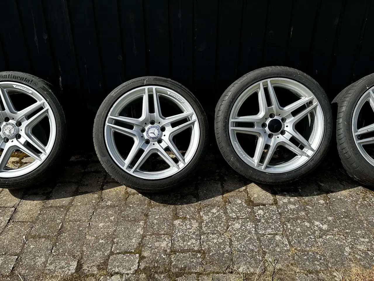 Billede 1 - Originale Mercedes-AMG 18” alufælge med dæk