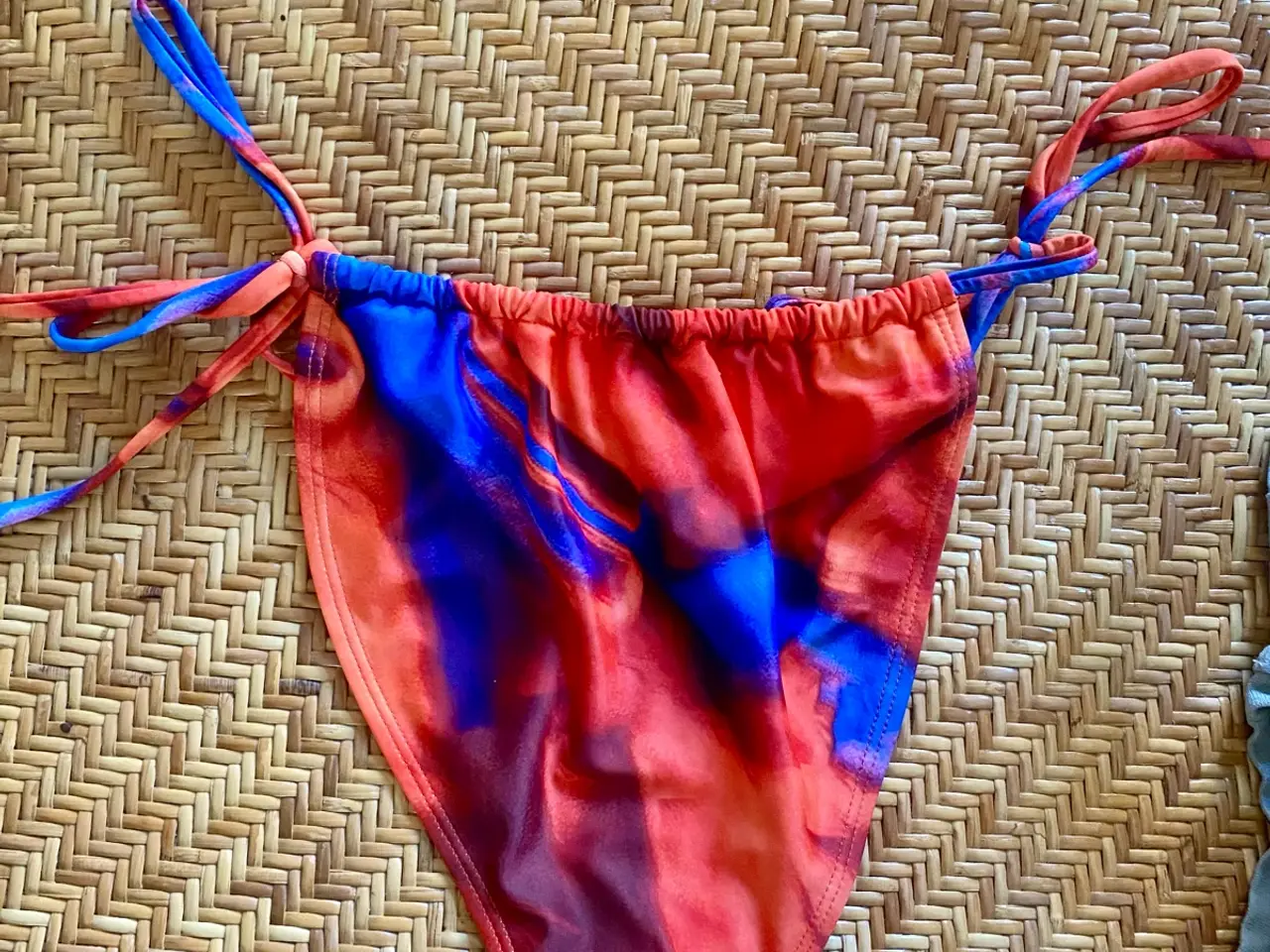 Billede 2 - Public desire bikini underdel 40