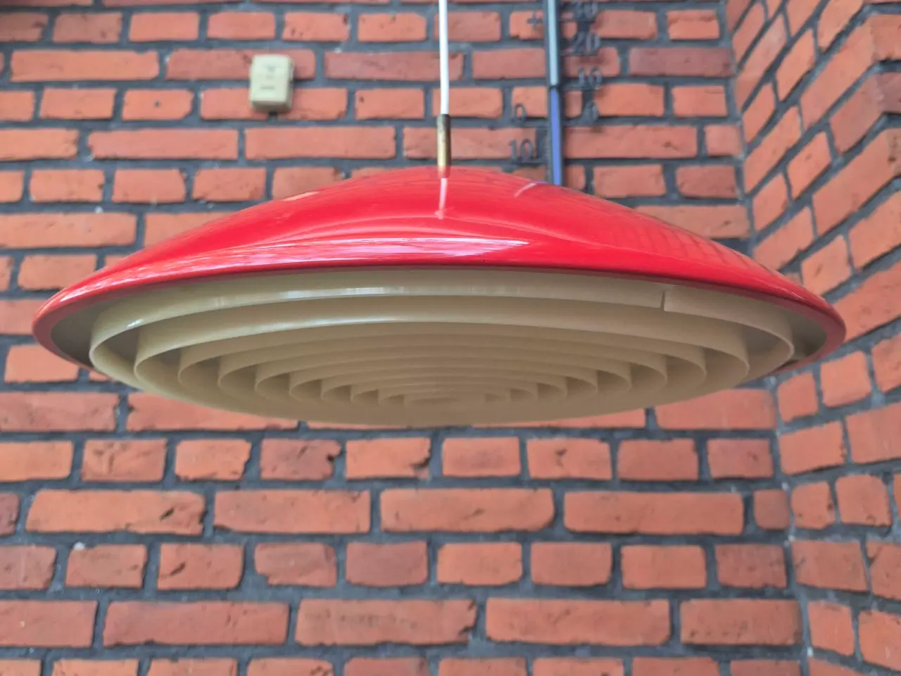 Billede 3 - Rød retrolampe med lækkert design