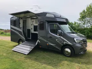 Renault Master 4500 kg - PARAGAN BOX MODEL