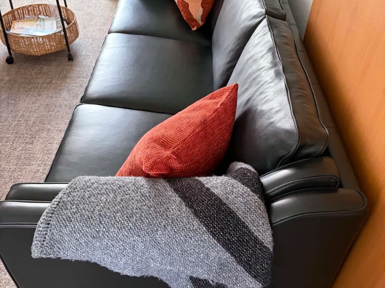Billede 2 - Clausholm 3 pers sofa i okselæder