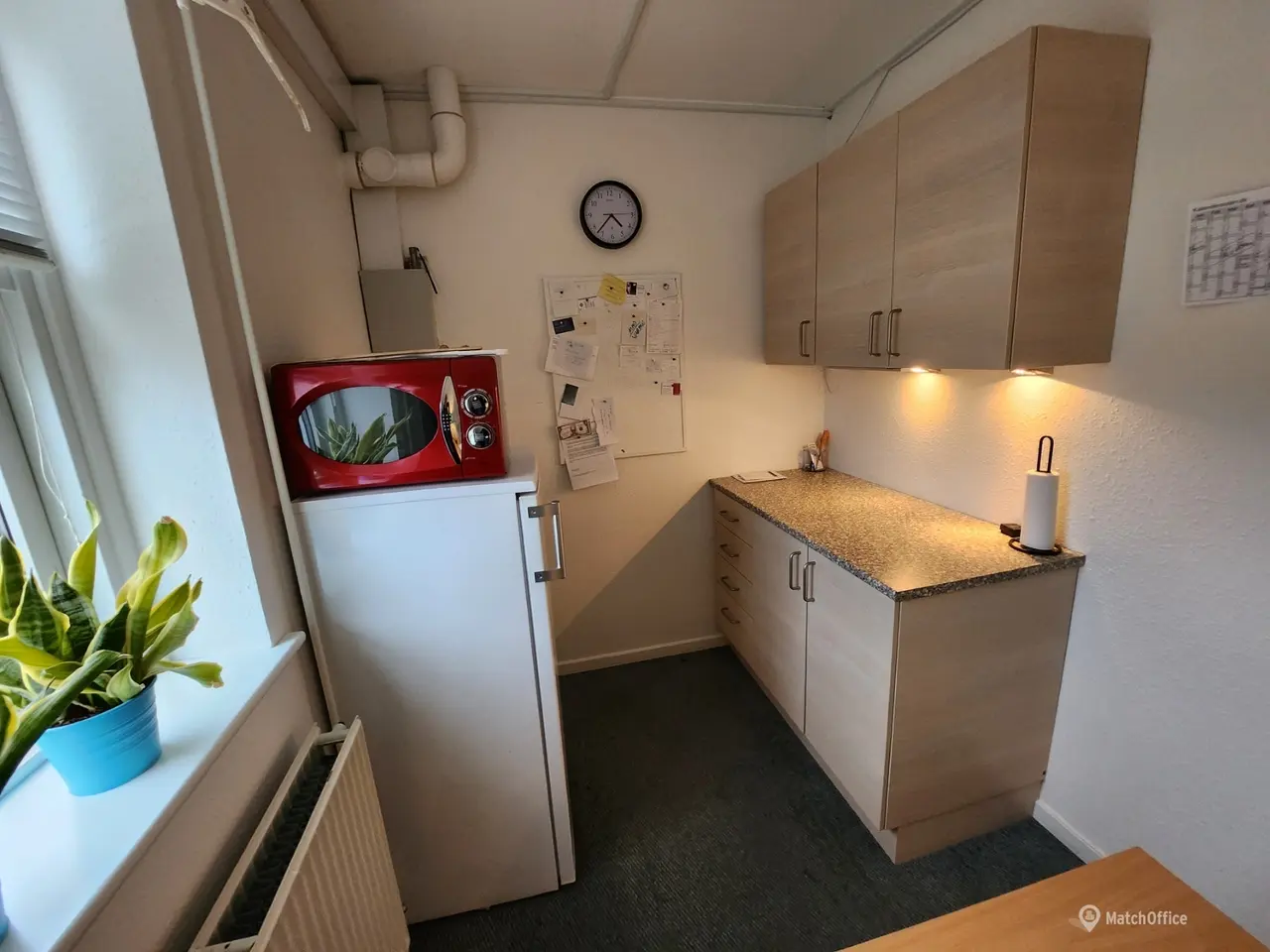 Billede 26 - Frisør Saloon inkl. inventar udlejes. moderne og klar til overtagelse.