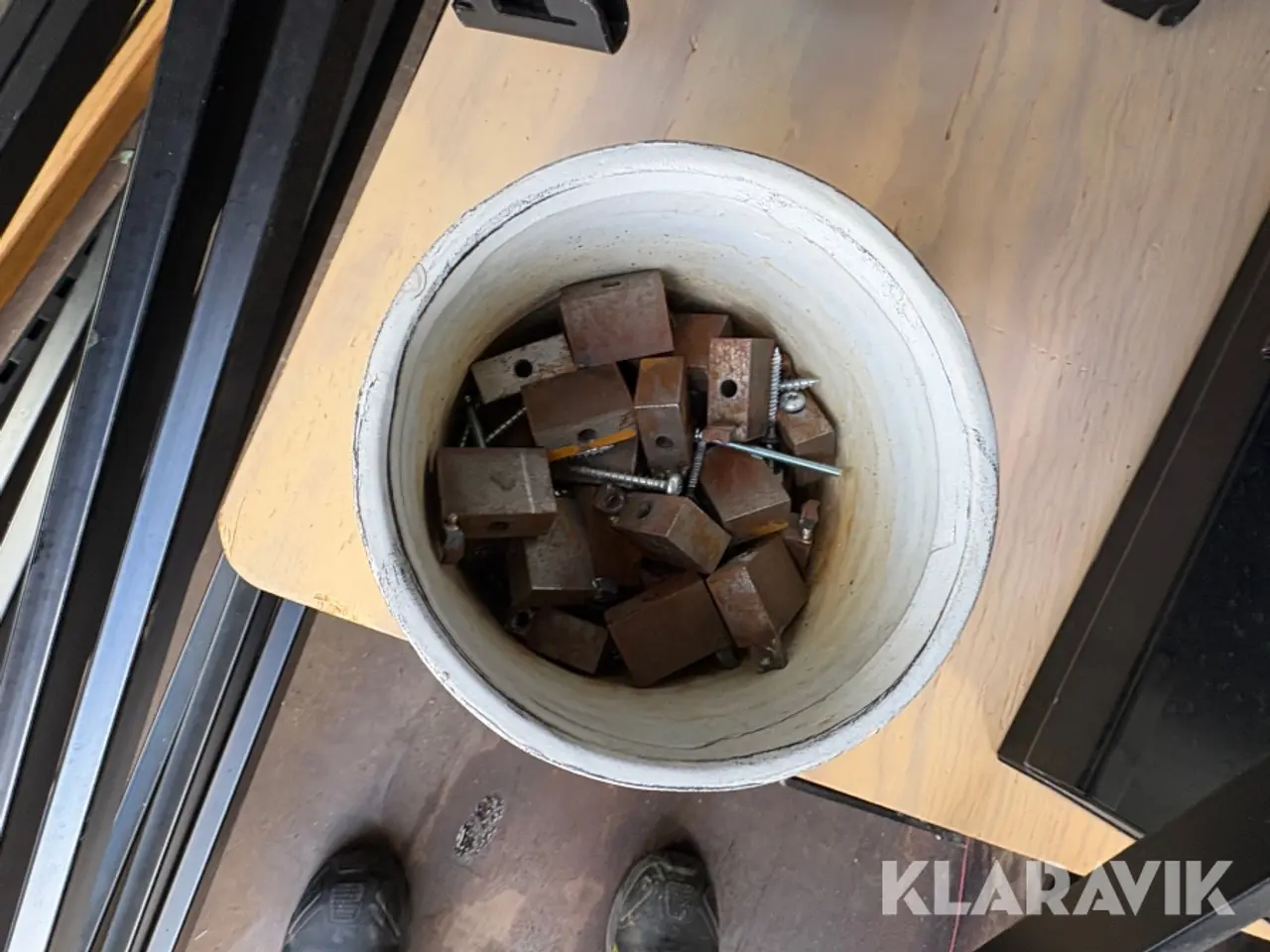 Billede 8 - Tøjstativer til butik - 15 styk