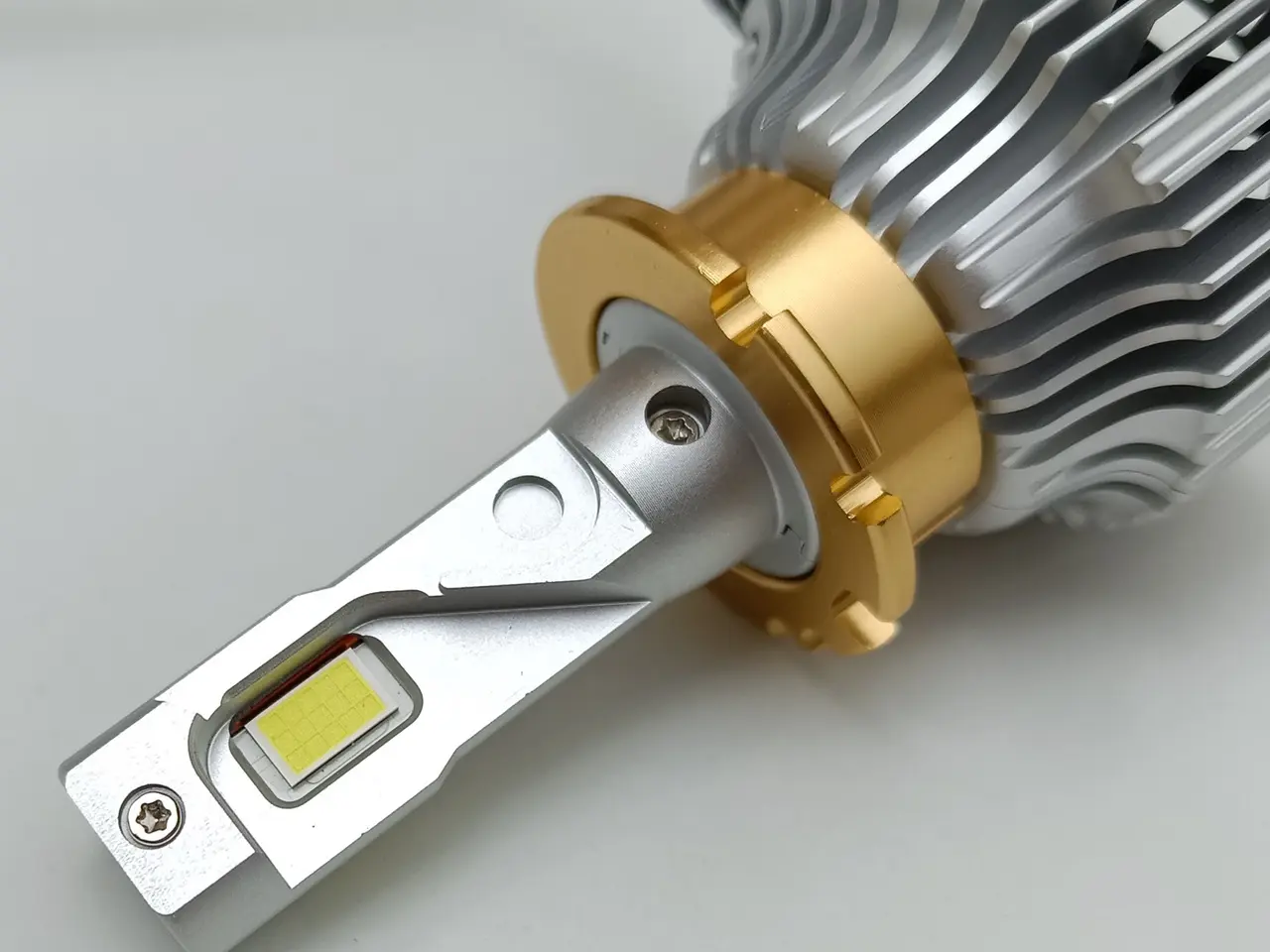 Billede 2 - NY! Super Stærk D2S LED Pærer 25000LM