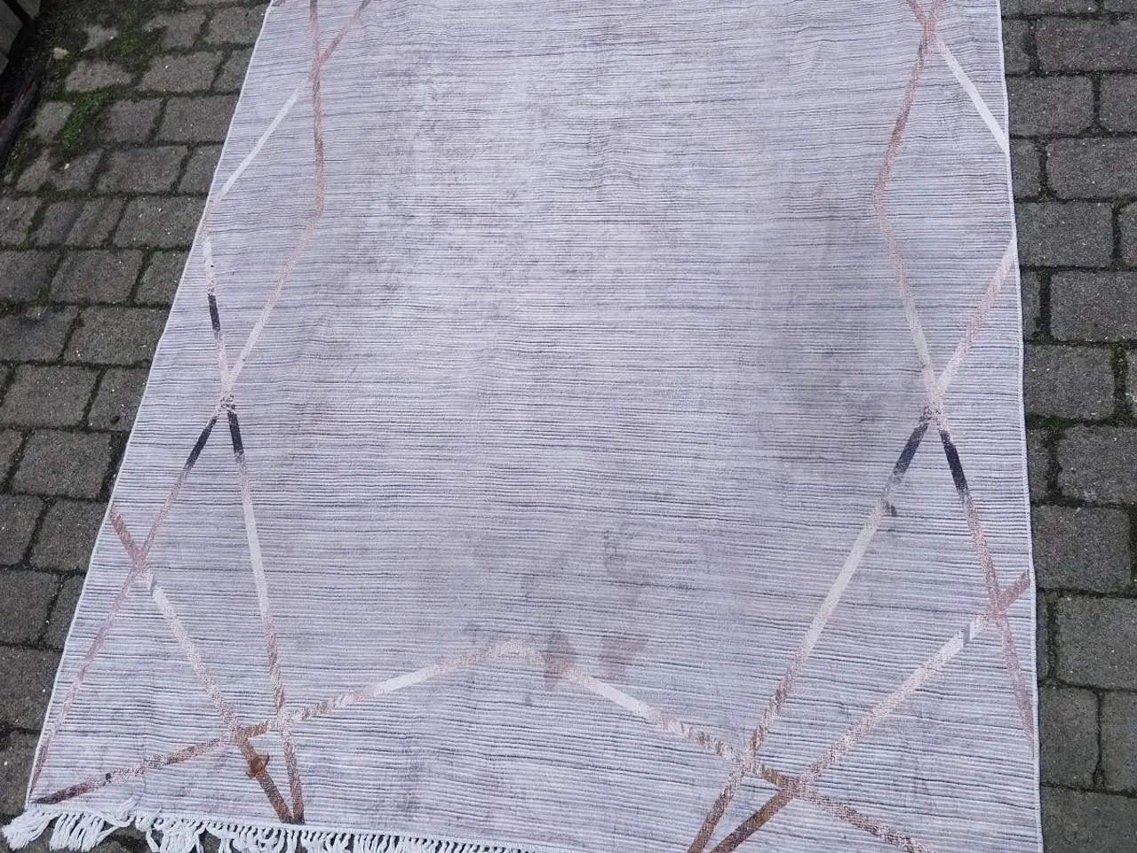 Billede 1 - Gulvtæppe 160 x 230 cm