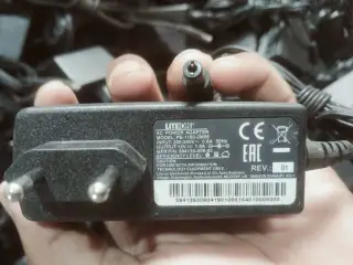 Strømforsyning LITEON PE-1180-2M05 AC/DC Adapter