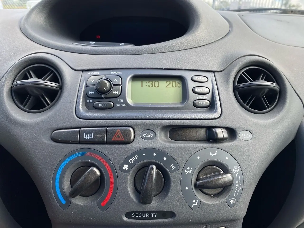 Billede 12 - Toyota Yaris 1,0 Linea Terra 68HK 3d