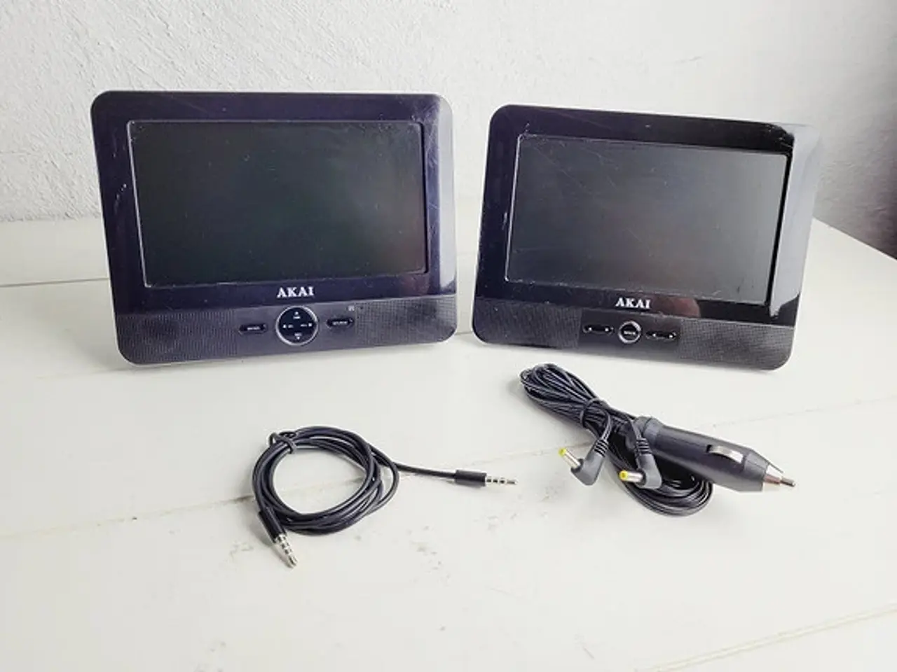 Billede 5 - ⭐️- 2 stk LCD Skærme m. Mini dvd afspiller