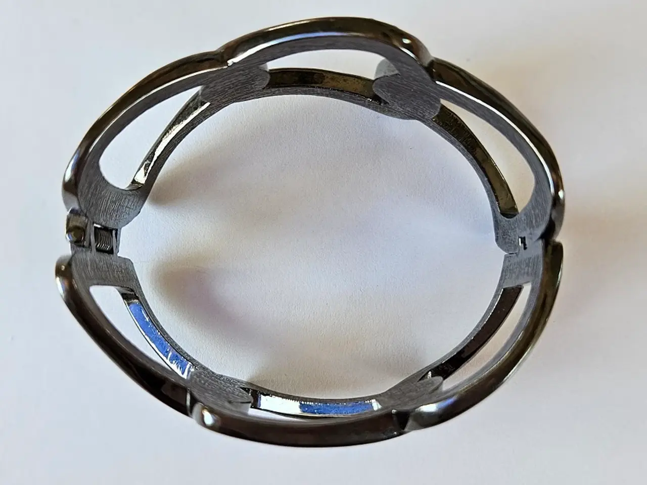 Billede 3 - Armring med små smukke sten