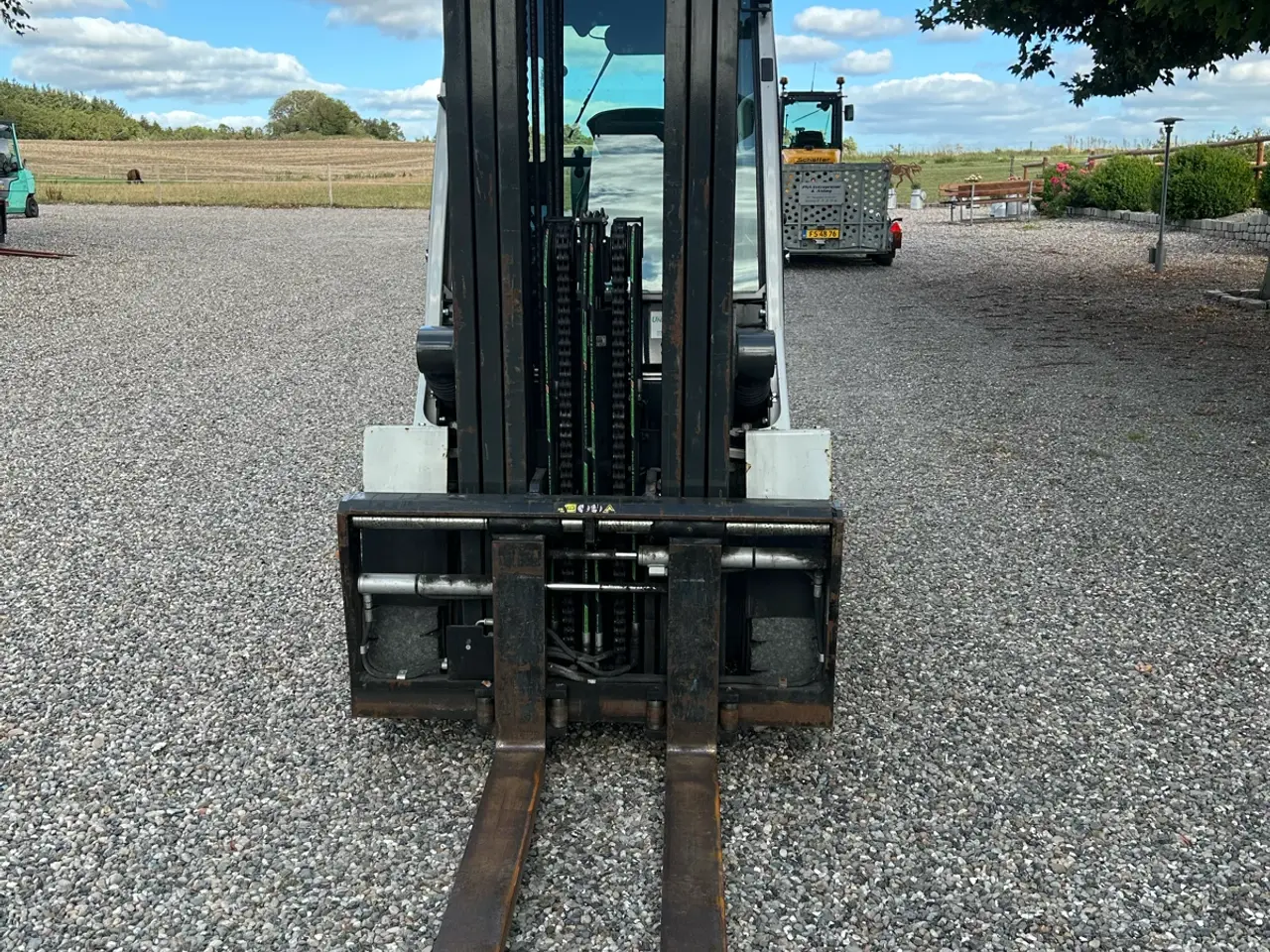Billede 3 - 3,2 Tons Gastruck med alt udstyr fra 2019 og 1308T