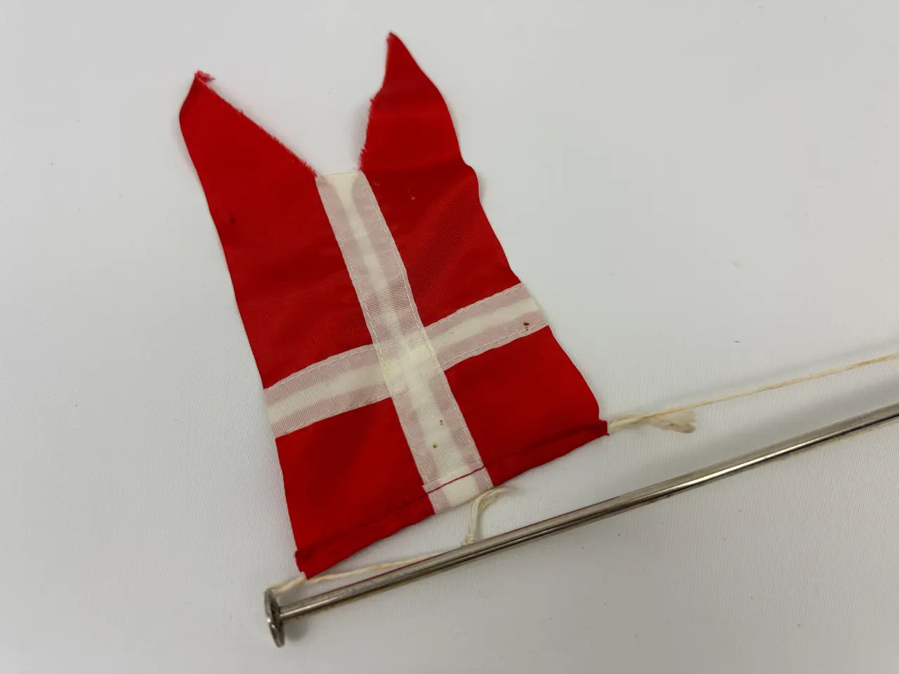 Billede 6 - Ældre dannebro / bordflag