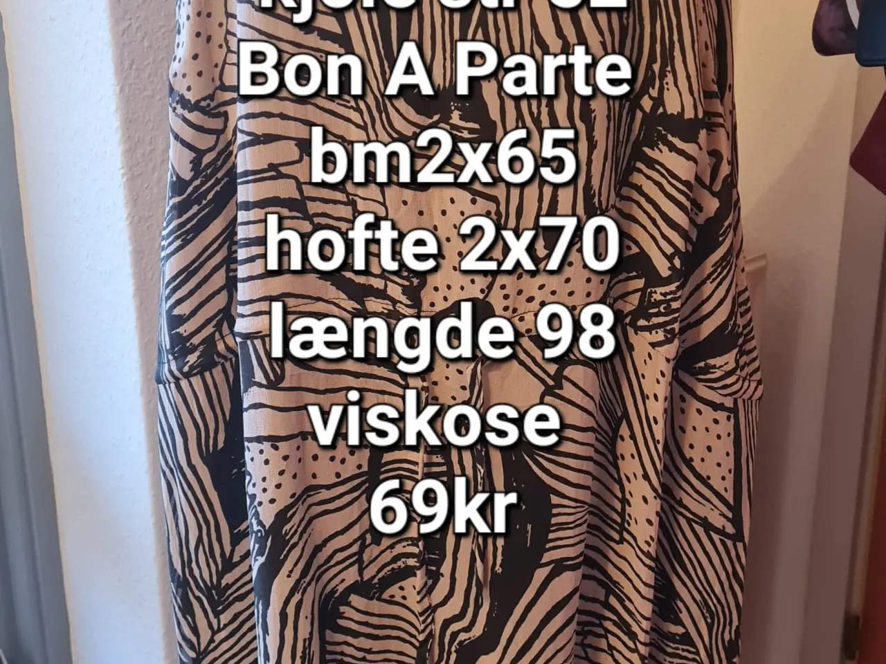 Billede 2 - Kjole str 52 Bon A Parte viskose
